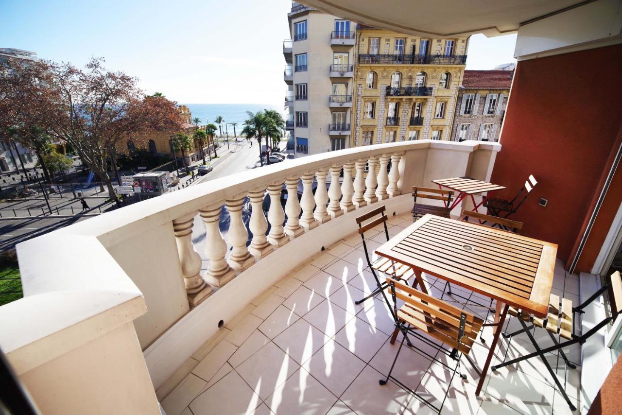 Domes Seaside Piscine, Free Parking, Airport Tramway Apartment Nice