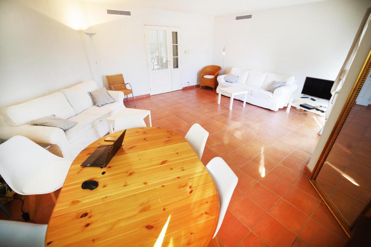 Apartment Domes Seaside Piscine, Free Parking, Airport Tramway