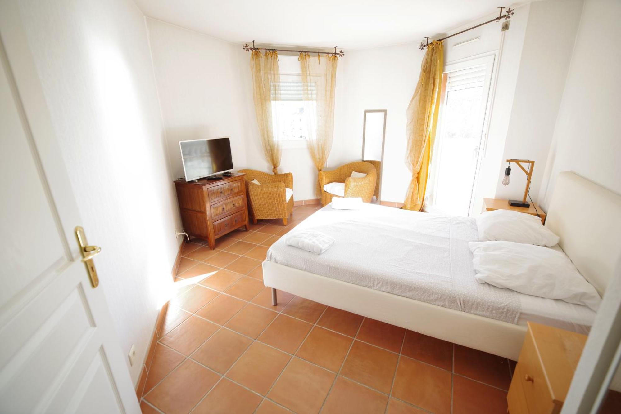 Domes Seaside Piscine, Free Parking, Airport Tramway * Nice